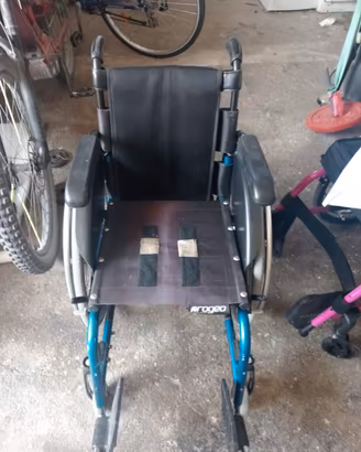 carrozzina per disabili 