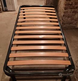 2 Reti a doghe singole più 2 materassi singoli