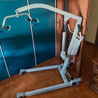 sollevatore per anziani e disabili