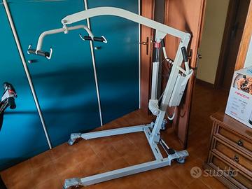 sollevatore per anziani e disabili