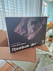 Reebok Pump Omni Zone II x PlayStation grigio