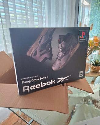Reebok Pump Omni Zone II x PlayStation grigio
