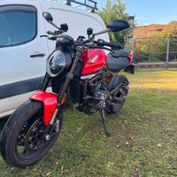 Ducati Monster 937 A2