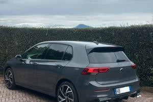 Golf 8 2.0 TDI 150cv DSG R-line 2025