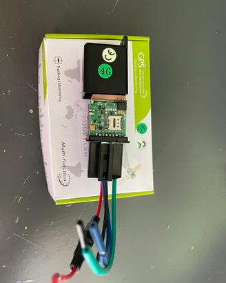 GPS tracker per auto o moto