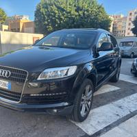 Audi Q7 Anche permuta o scambi0