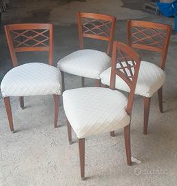 Quattro sedie antiche 