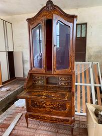 Ventrinetta di ebanisteria artigianale piemontese