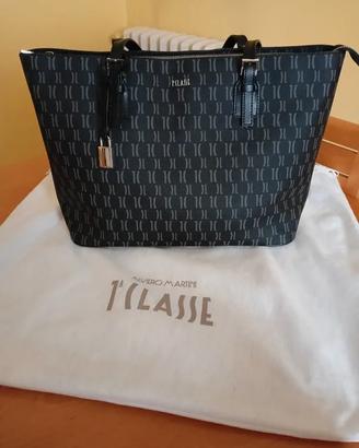 Borsa Alviero Martini 1a classe