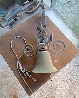 Campanella in ferro battuto