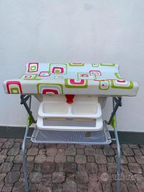 Fasciatoio per bambini con vaschetta 