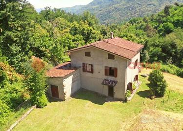 Casa Indipendente Gallicano [UM241CVVRG]