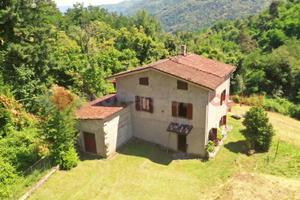 Casa Indipendente Gallicano [UM241CVVRG]