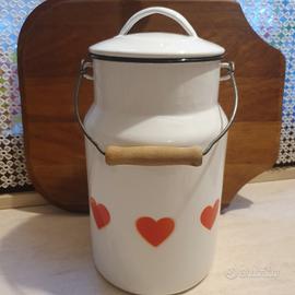 Bidoncino latte vintage in metallo smaltato cuori 