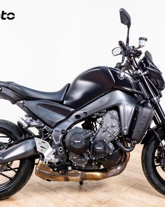 YAMAHA MT 09 - 2023