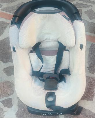 Seggiolino Auto Ovetto Bébé Confort Axiss Fix