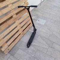 monopattino freestyle
