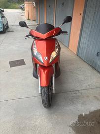 Peugeot Geopolis 125