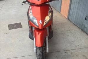 Peugeot Geopolis 125