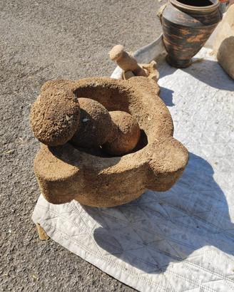 Mortaio in pietra carparina