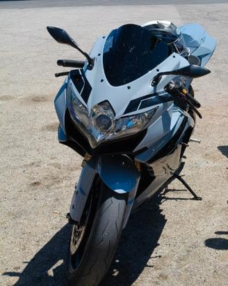 gsxr 600 k8