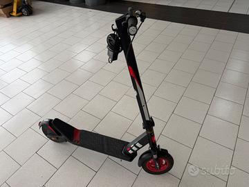 Monopattino Aprilia esr2