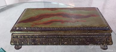 Antica Scatola latta porta gioie biscotti scrigno