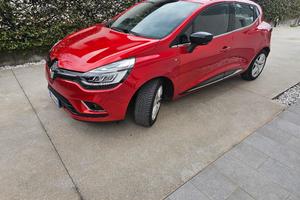 Renault Clio 4 0.9 Intens Moschino