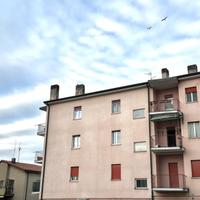 SANT'ANNA: APPARTAMENTO DA RIMODERNARE, DUE CAM...