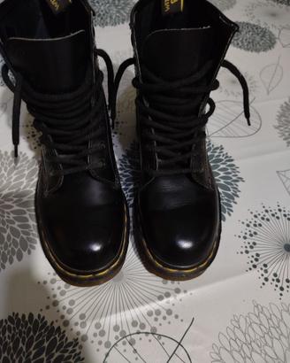 Dr. Martens 1460 Smooth Stivali Neri