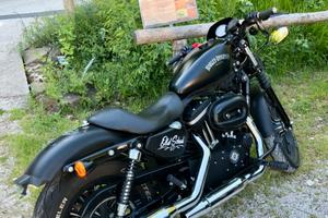 Harley Davidson 883