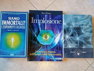 Lotto di libri di crescita personale/evoluzione