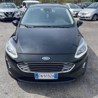 Ford Fiesta 1.5 TDCI 86cvTITANIUM CERCHI APPLE CAR