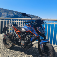 KTM Duke 125