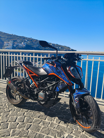 KTM Duke 125