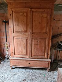 Armadio antico