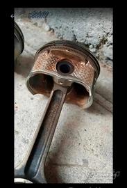 Pistoni cilindri motore Ford Cmax 