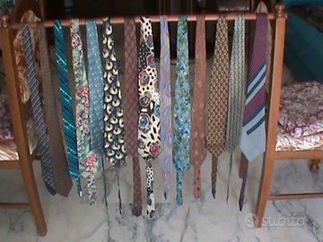 CRAVATTE FANTASIA PURA SETA, MADE IN ITALY ANNI 70