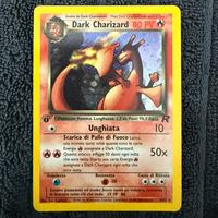 Dark Charizard 4/82 edizione 1 holo swirl