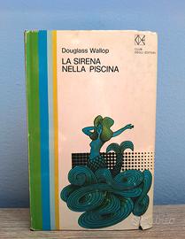 La sirena nella piscina