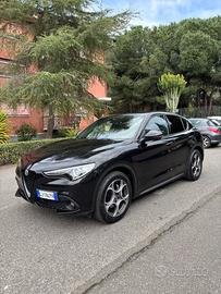 Alfa Romeo Stelvio 2.2 190 CV AT8 Q4 Sprint TOTAL 