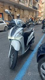 Kymco People One 125