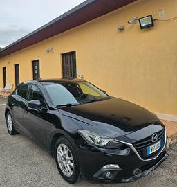 Mazda 3 Mazda3 1.5 Skyactiv-G Evolve