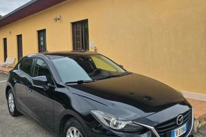 Mazda 3 Mazda3 1.5 Skyactiv-G Evolve