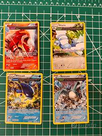 lotto di 4 carte Pokemon 