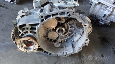 CAMBIO VOLKSWAGEN PASSAT 2,0 TDI CODICE JLU 6 MARC