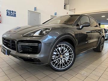 PORSCHE Cayenne Coupé 4.0 V8 Turbo //BOSE/SPORT