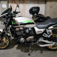 Kawasaki zrx 1200