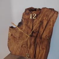 orologio in ulivo 