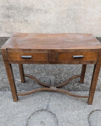 scrivania vintage con cassetti